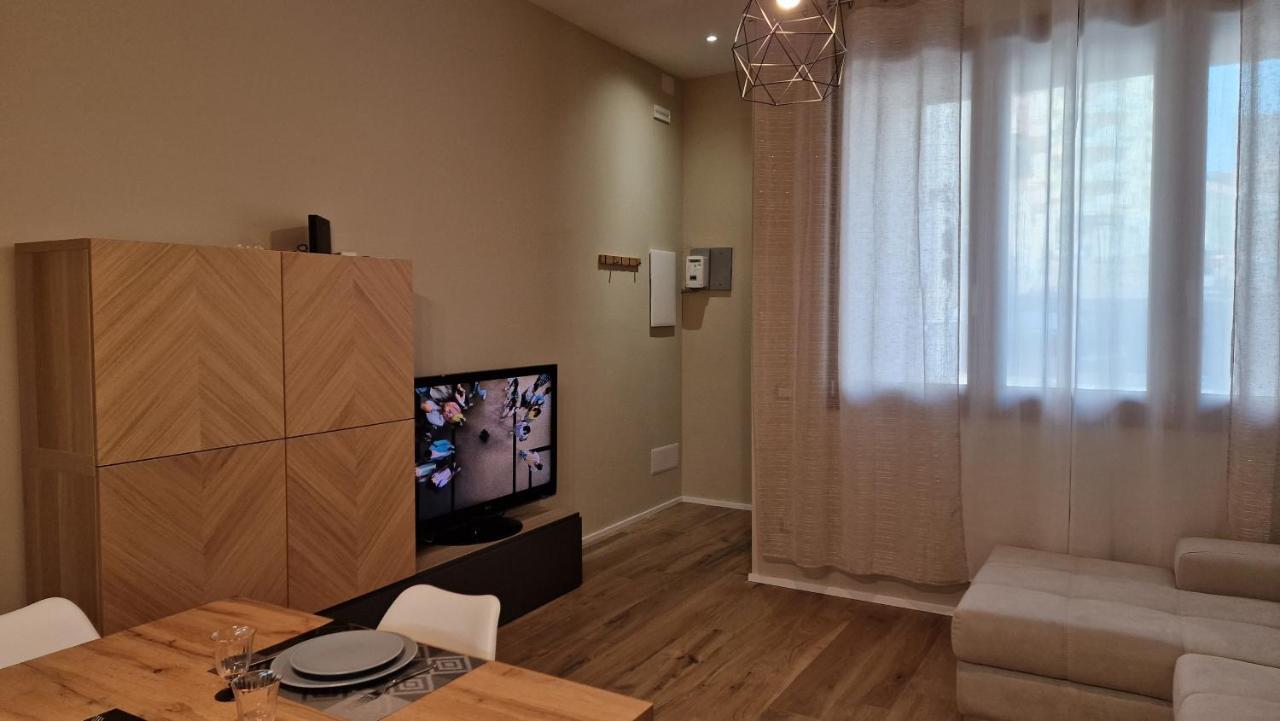 Апартаменты Corso Vittorio 364 Кальяри Экстерьер фото
