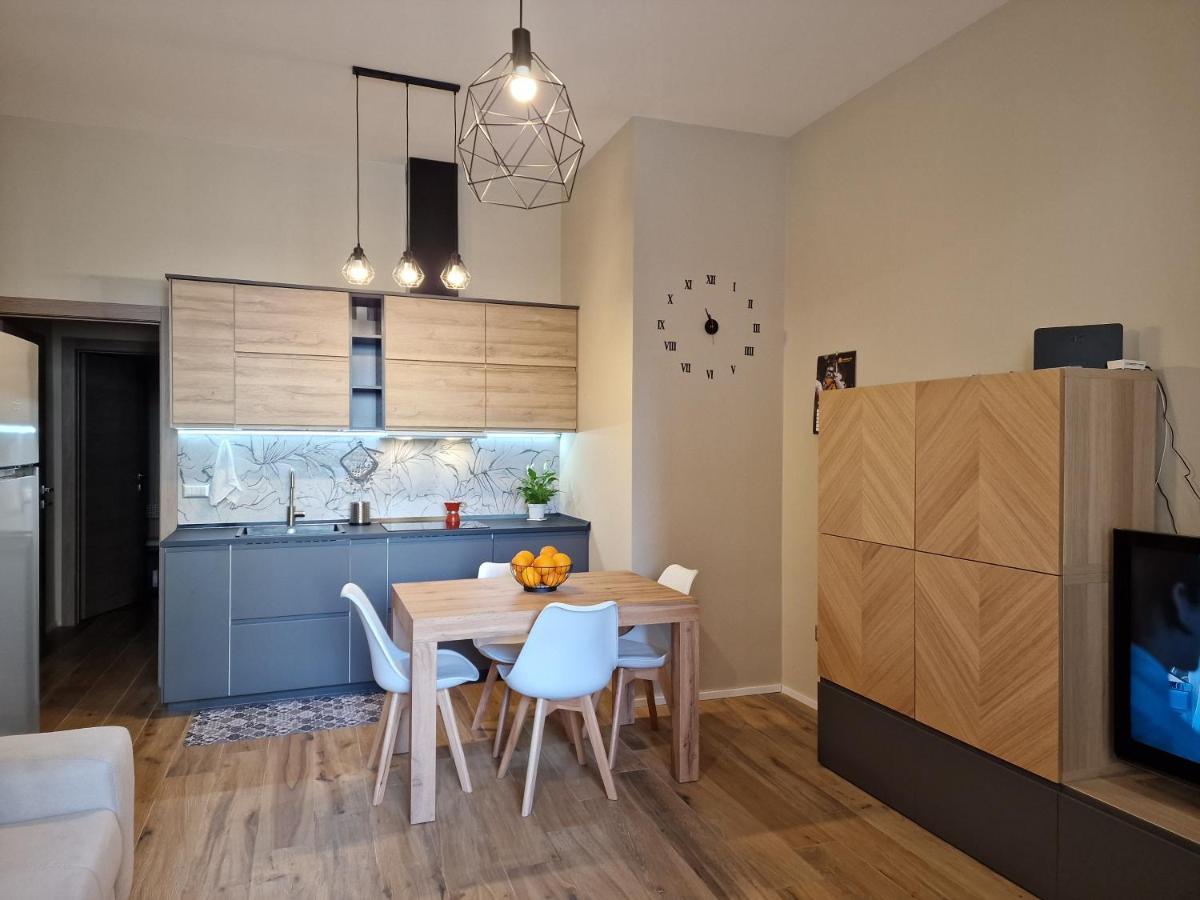 Апартаменты Corso Vittorio 364 Кальяри Экстерьер фото